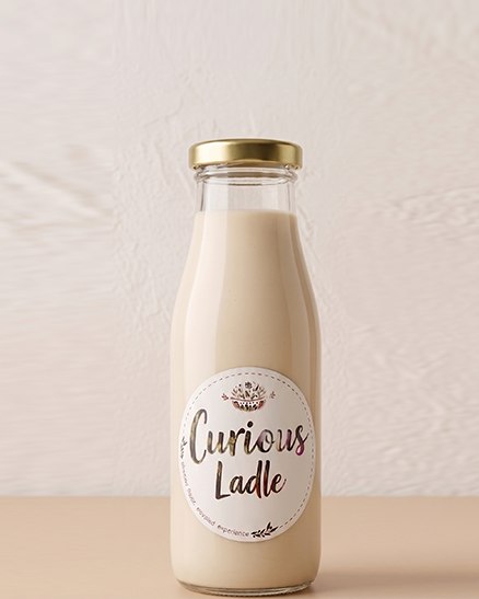 Almond Vanilla Milkshake bottle